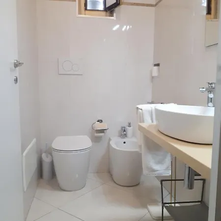Perla לינה וארוחת בוקר 3*