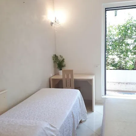 Perla Bed & Breakfast *